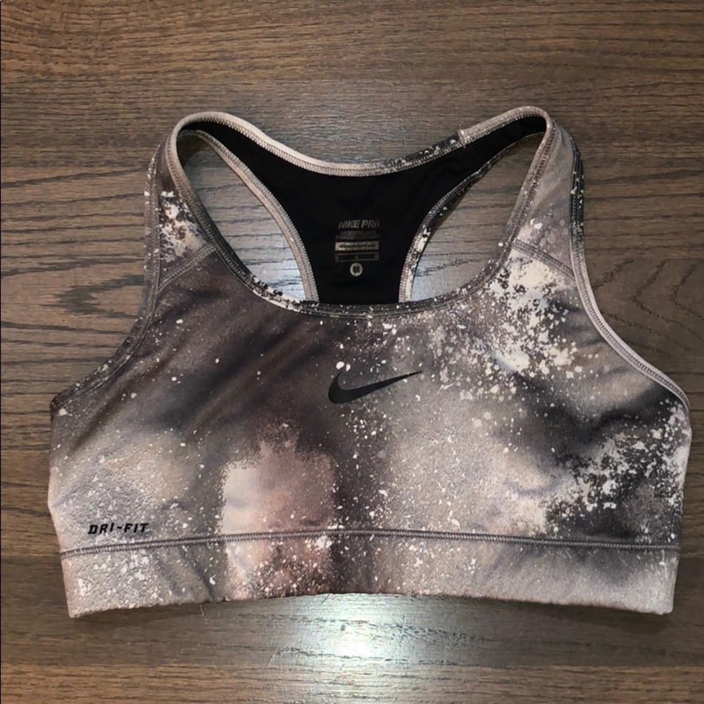Nike sports bra